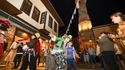 Antalya Muratpaşa Belediyesi’nin bu yıl 11’incisini düzenlediği Uluslararası Kaleiçi Old