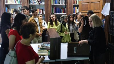 Antalya Büyükşehir Belediyesi, Akdeniz Üniversitesi iş birliğiyle üniversite öğrencilerinin Antalya’nın
