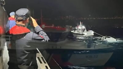 Balıkesir’in Ayvalık ilçesinde Kız Adası’nın güneyinde batan özel teknede kaybolan