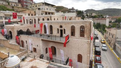 Kültür ve Turizm Bakanı Mehmet Nuri Ersoy, Nobel ödüllü bilim