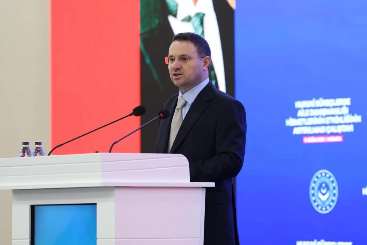 Adalet Bakanı Akın Gürlek, hukuki süreçlerde aile danışmanlığı hizmetlerinin etkinliğinin