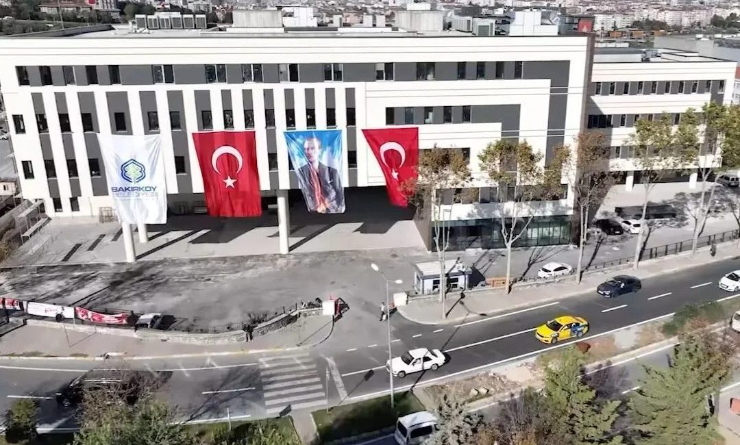 Bakırköy Belediyesi’nde ihale usulsüzlüğü ve işletmelerden hukuka aykırı para talep