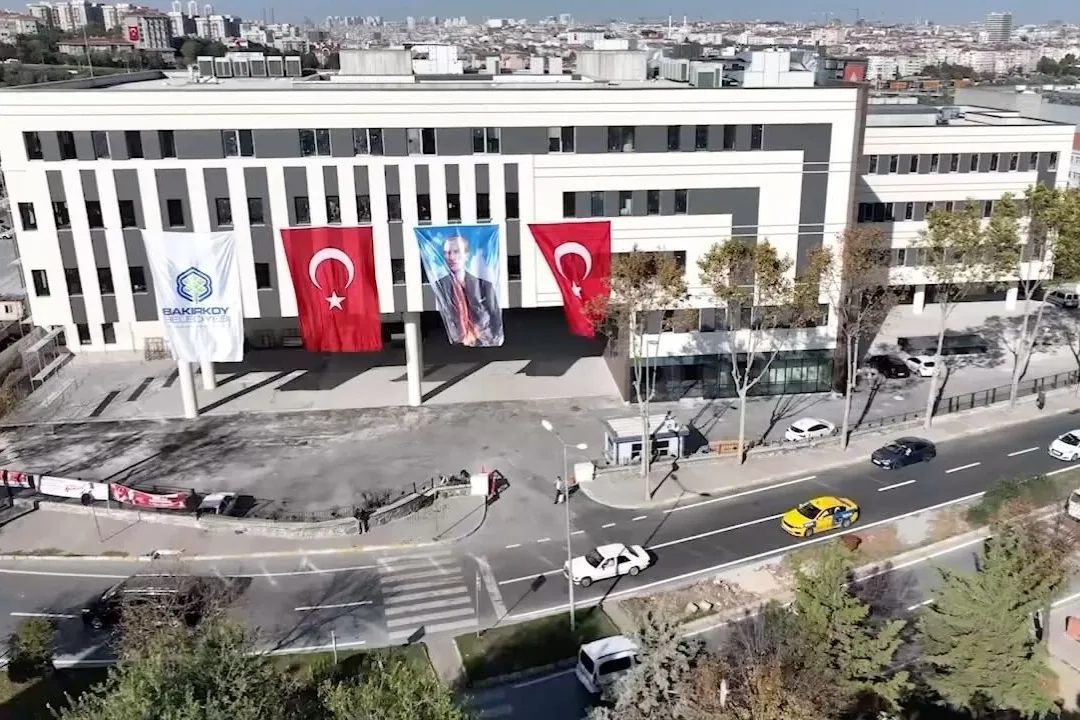 Bakırköy Belediyesi’nde ihale usulsüzlüğü ve işletmelerden hukuka aykırı para talep