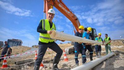 Balıkesir Büyükşehir Belediyesi, kent genelinde başlattığı altyapı seferberliği kapsamında asbestli