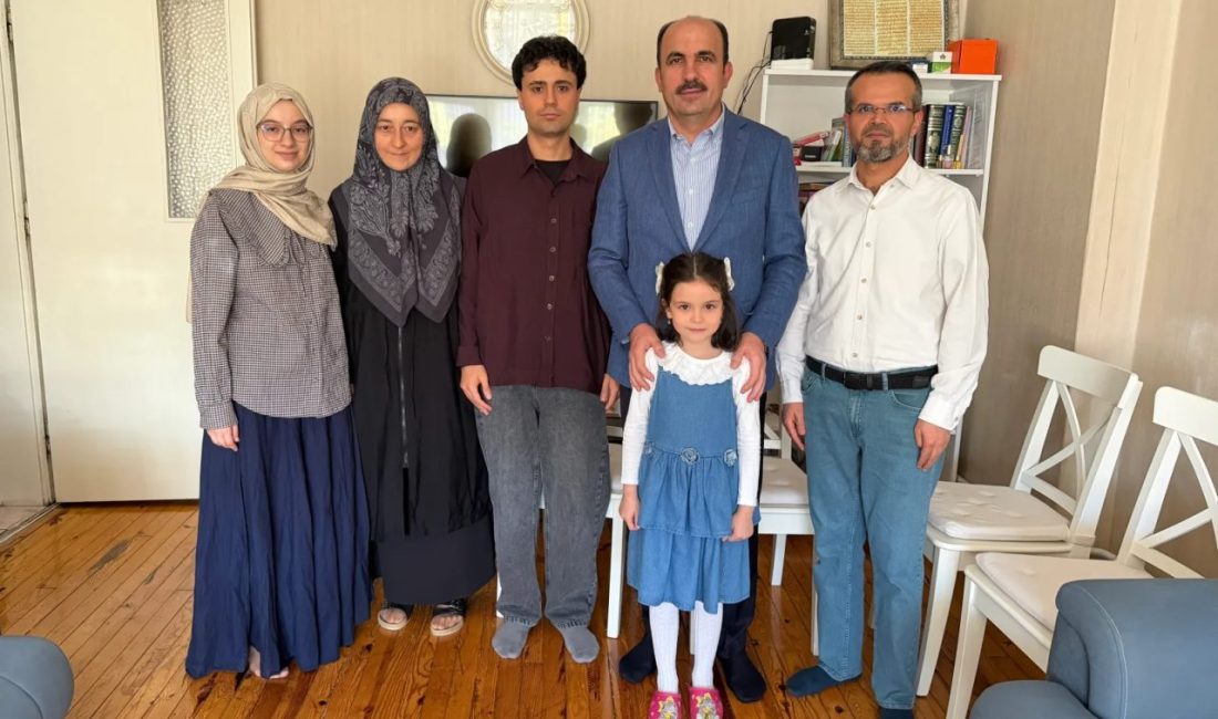 Konya Büyükşehir Belediye Başkanı Uğur İbrahim Altay, “Umre Ödüllü Siyer