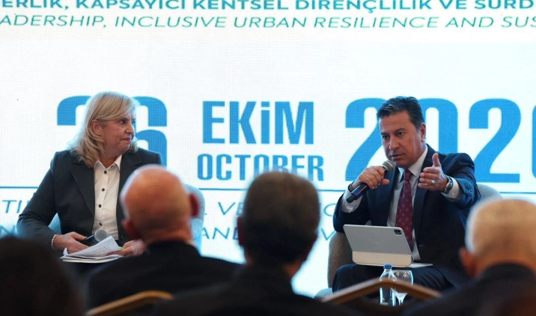 Muğla Büyükşehir Belediye Başkanı Ahmet Aras, Gaziantep’te düzenlenen “COP31’e Doğru: