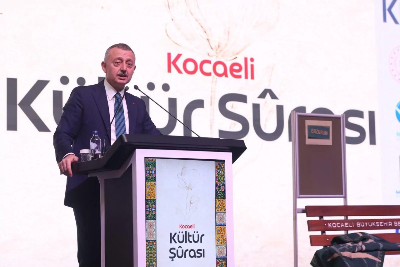 Kocaeli Büyükşehir Belediye Başkanı Tahir Büyükakın, kentin kültürel mirasını korumak