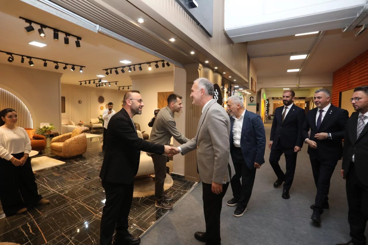 İnegöl Belediye Başkanı Alper Taban, İnegöl Ticaret ve Sanayi Odası