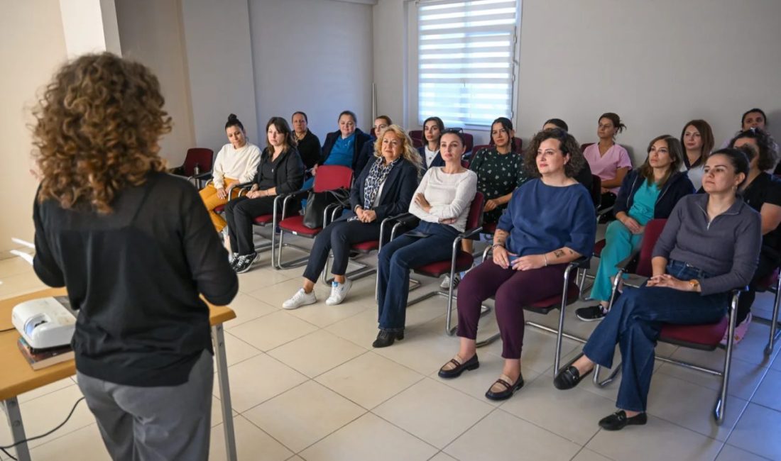 Bornova Belediyesi, İzmir genelinde hayata geçirilen "Eşit İzmir" ve "Sağlıklı