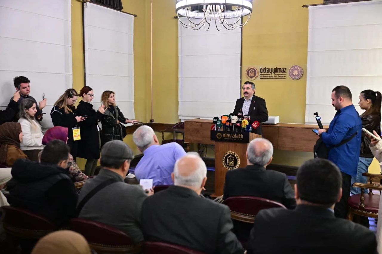 Yıldırım Belediyesi’nin gençlerin akademik, kültürel ve entelektüel gelişimine katkı sunmak