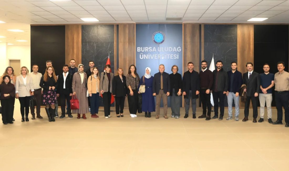 Bursa Uludağ Üniversitesi (BUÜ) Fen Edebiyat Fakültesi Öğretim Üyesi Doç.