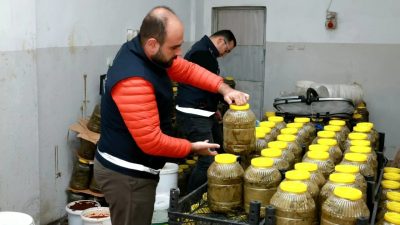 Bursa Osmangazi Belediyesi, halk sağlığını tehdit edenlere karşı denetimlerini 7