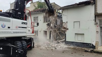 Yenişehir Belediyesi, ilçe merkezinde can ve mal güvenliği açısından risk