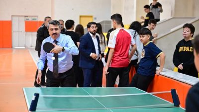 Yıldırım Belediye Başkanı Oktay Yılmaz, Ahmet Vefik Paşa Anadolu Lisesi'ni