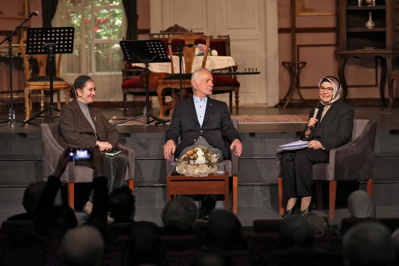 Bursa Büyükşehir Belediyesi’nin, Bursa’nın fethinin 700. yılı dolayısıyla düzenlediği ‘700.