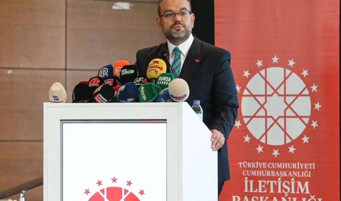 İletişim Başkanlığı Bursa Bölge Müdürlüğü tarafından Merinos AKKM’de “İletişim Yüzyılı,