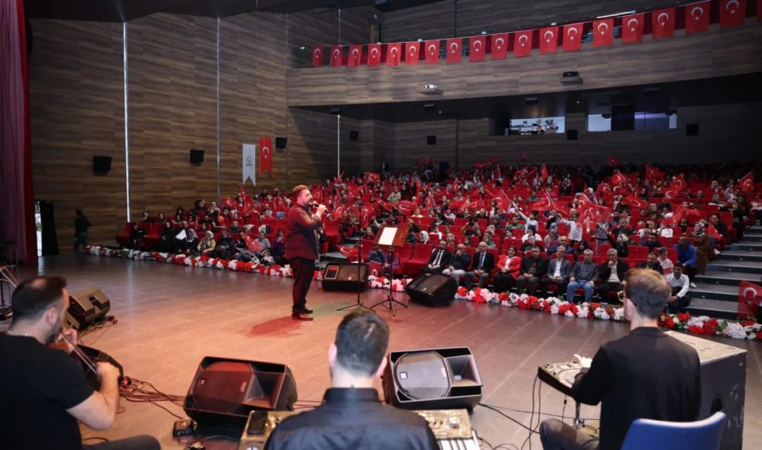Çayırova Belediyesi’nin dün gerçekleştirdiği 29 Ekim Cumhuriyet Bayramı konseri büyük