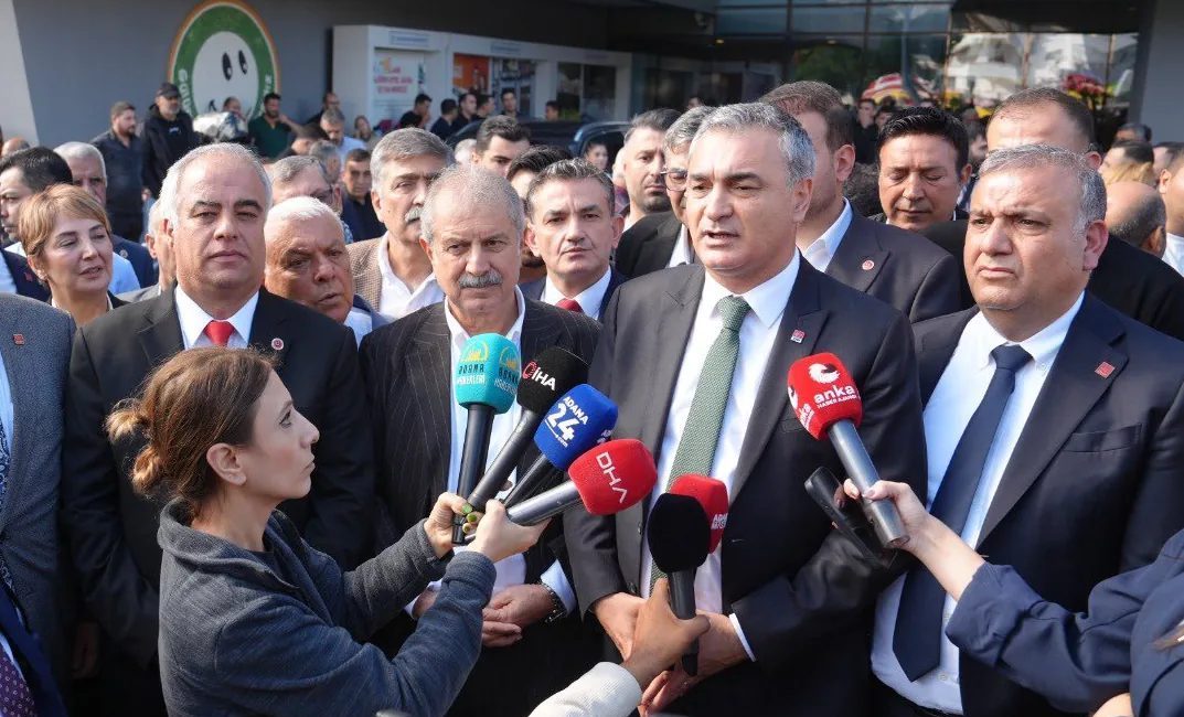 CHP Parti Sözcüsü ve Yerel Yönetimlerden Sorumlu Genel Başkan Yardımcısı