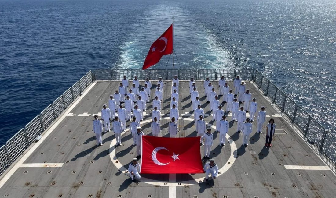 Türk Deniz Kuvvetleri, Cumhuriyet’in 103’üncü yıl dönümünü Somali açıklarında görev