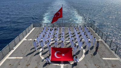 Türk Deniz Kuvvetleri, Cumhuriyet’in 103’üncü yıl dönümünü Somali açıklarında görev