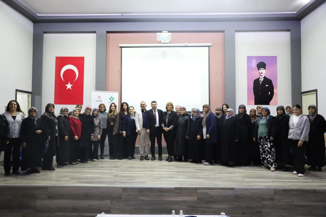 Bursa’nın köklü sivil toplum kuruluşlarından DAĞDER, kadınların sosyal yaşamda daha