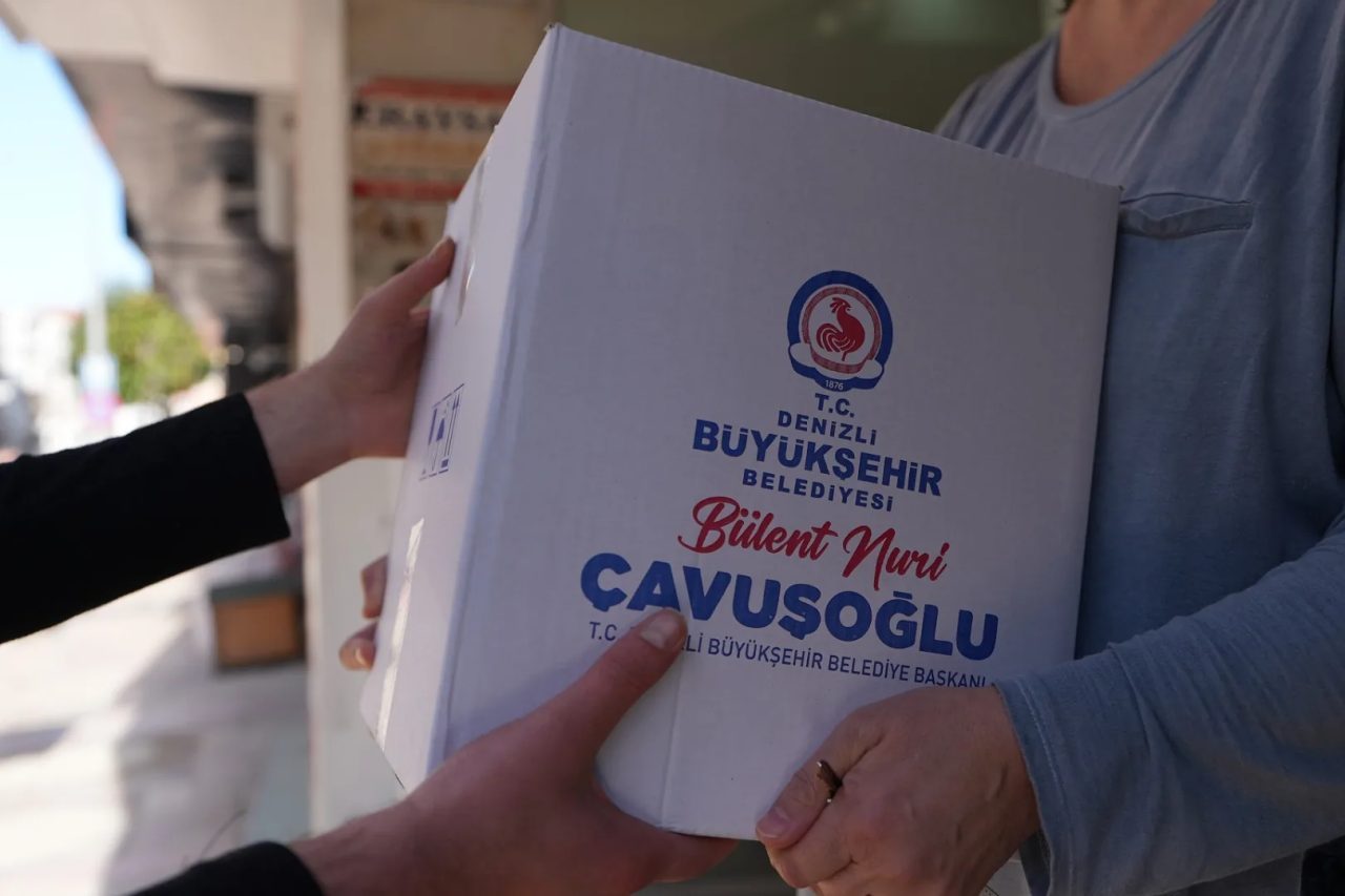 Denizli Büyükşehir Belediyesi, ihtiyaç sahibi vatandaşlar için başlattığı online “Gıda
