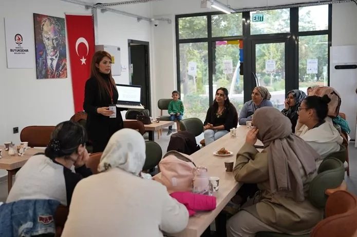 Denizli Büyükşehir Belediyesi, kadınların koruyucu sağlık hizmetlerine erişimini artırmak ve