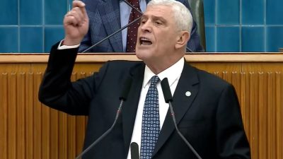 İYİ Parti Genel Başkanı Müsavat Dervişoğlu, partisinin TBMM Grup Toplantısı’nda