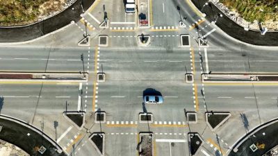 Eskişehir Büyükşehir Belediyesi, Aşağı Söğütönü Mahallesi’ndeki bulvarlarda yol çizgi ve