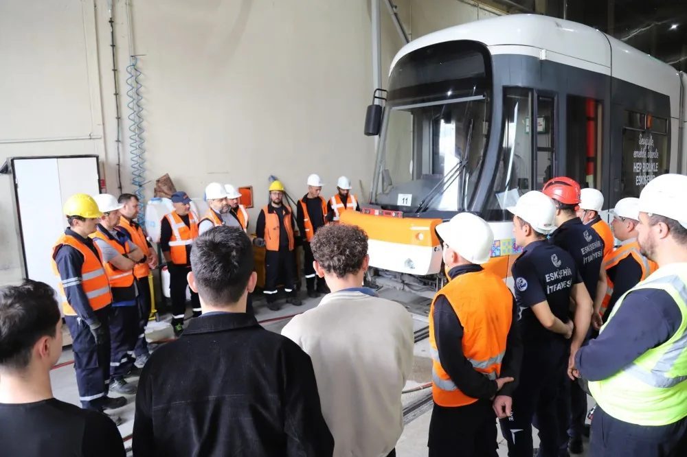 ESTRAM, olası kaza ve acil durumlara karşı hazırlık çalışmalarını sürdürüyor.