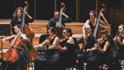 İzmir Oda Orkestrası, dünyaca ünlü Türk besteci ve piyanist Fazıl