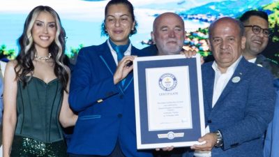 Balıkesir Edremit’te düzenlenen FestOlive III. Edremit Zeytinyağı Tadım Festivali, Hande