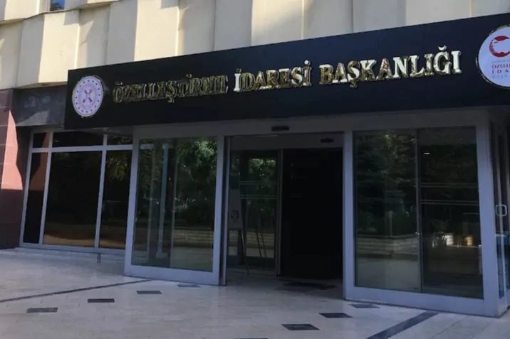 Cumhurbaşkanı Recep Tayyip Erdoğan’ın imzasıyla Resmî Gazete’de yayımlanan kararla, Ankara,