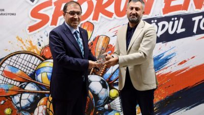 AK Parti Ağrı İl Başkanı Yıldız, Sporun Enleri Ödül Töreni’nde