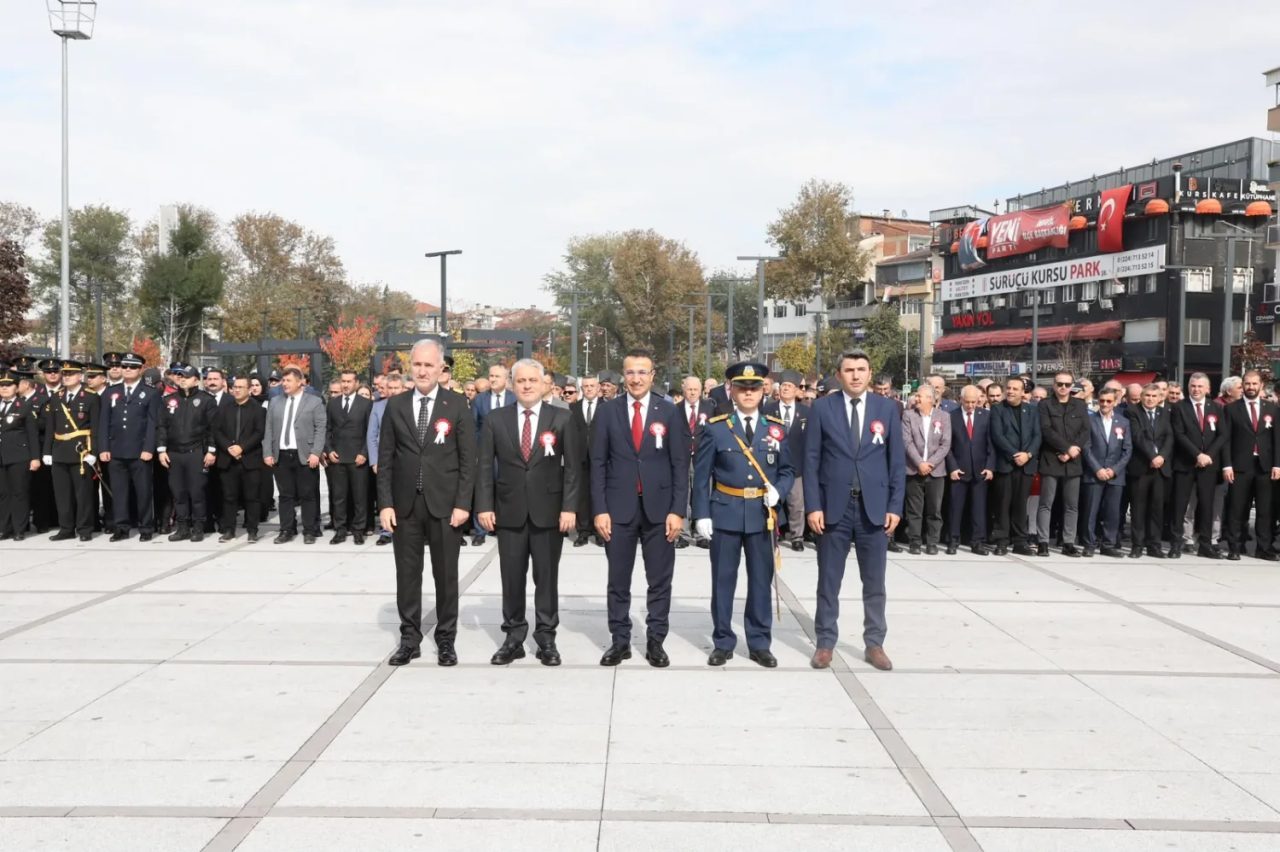 Bursa'nın İnegöl ilçesinde 29 Ekim Cumhuriyet Bayramı’nın 103. yıldönümü kutlamaları,