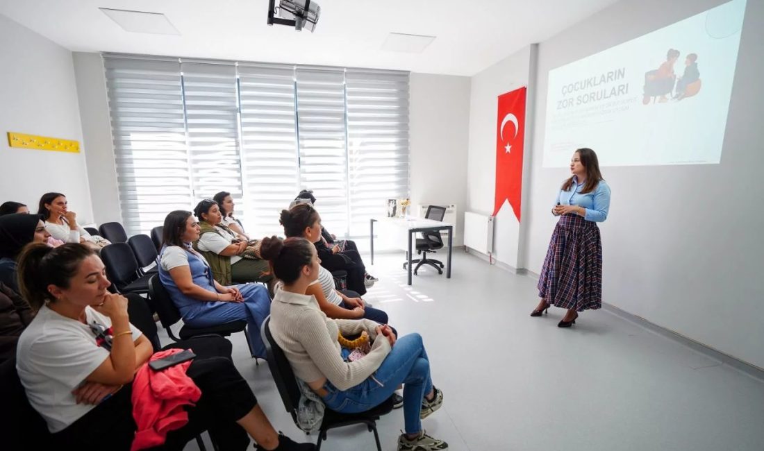 İstanbul'da Beylikdüzü Belediyesi, anne ve çocuk merkezlerinde ekim ayı boyunca