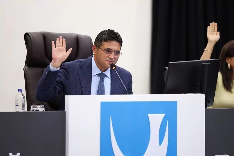 İzmir Aliağa Belediyesi Meclisi Ekim Ayı toplantısı, Belediye Başkanı Serkan