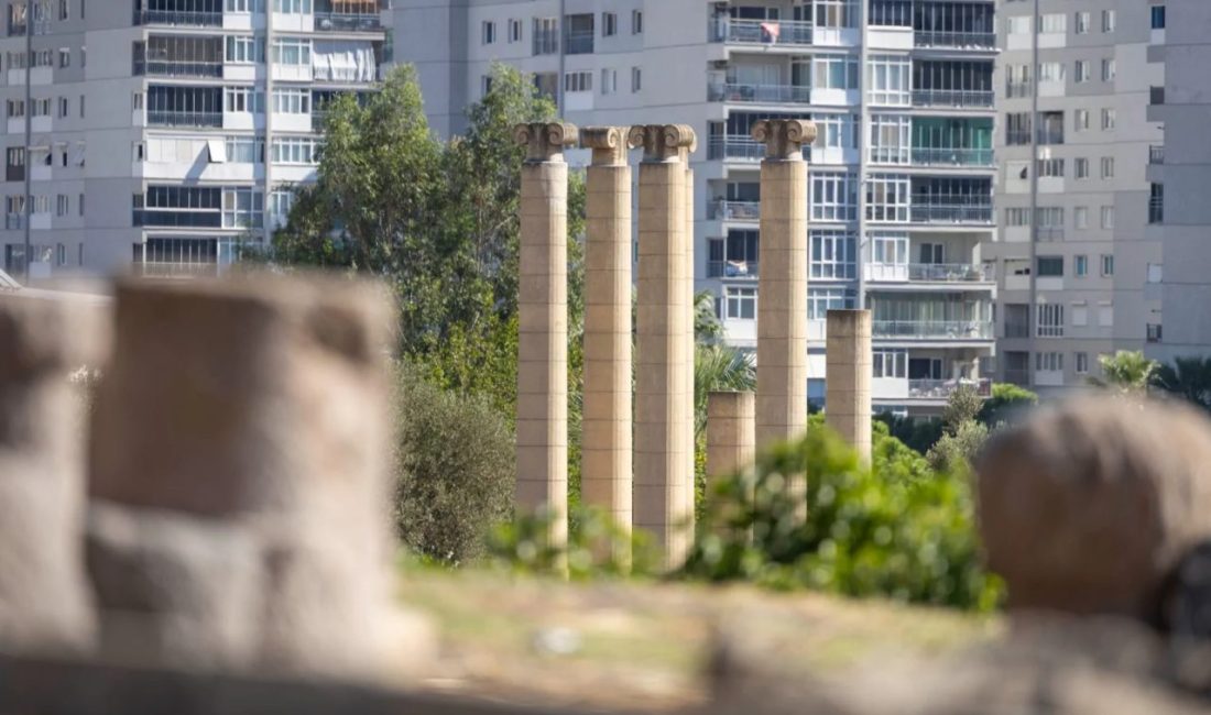 Smyrna Antik Kenti’nde yürütülen kazılar, 2 bin 700 yıl önceki