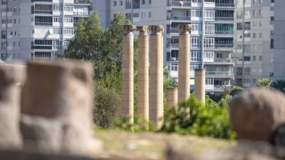 Smyrna Antik Kenti’nde yürütülen kazılar, 2 bin 700 yıl önceki