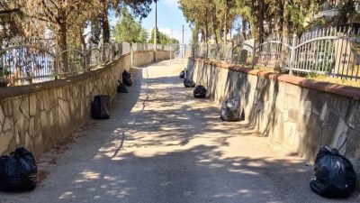 Kocaeli Büyükşehir Belediyesi, İzmit’teki mezarlıklarda temizlik, bakım ve çevre düzenleme