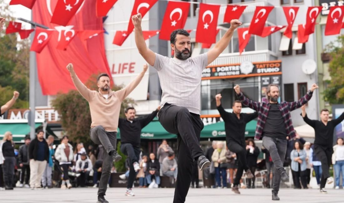 Kocaeli Büyükşehir Belediyesi bünyesindeki Büyükşehir Belediyesi Konservatuvarı Halk Dansları Bölümü,