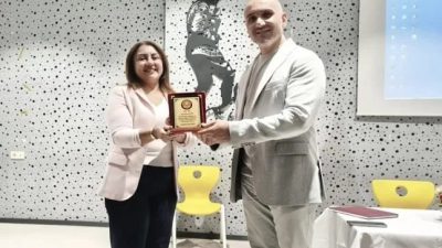 İzmir’in Karabağlar ilçesindeki Seniha Mayda Ortaokulu’nda, 2022-2026 yılları arasında Okul