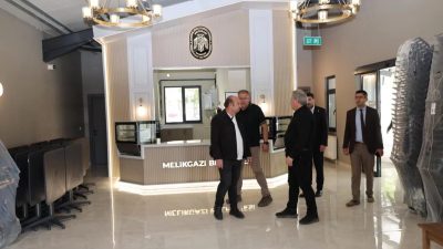 Osmanlı ve Selçuklu Mahallesi’ne kazandırdığı yatırımlar ve hizmetlerle mahallelerin ihtiyaçlarını