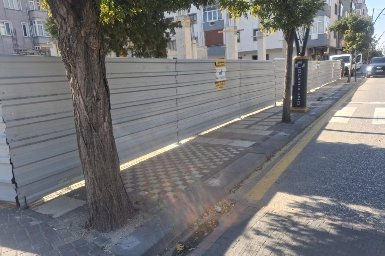 İGFA'nın da gündeme taşıdığı "Keşan’da kaldırım kaldırıldı, vatandaş şikayetçi” başlıklı