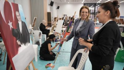Kocaeli Büyükşehir Belediyesi, Cumhuriyet’in 103. yıl dönümünü sanatla taçlandırıyor. Cumhuriyetin