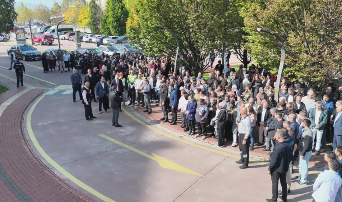 Kocaeli Büyükşehir Belediyesi, bağlı kuruluşları ve iştirakleriyle birlikte 380 farklı