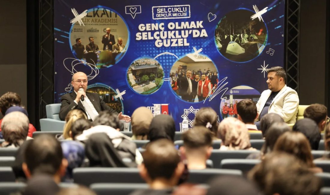 Konya Selçuklu Belediye Başkanı Ahmet Pekyatırmacı, Selçuklu Gençlik Meclisi tarafından