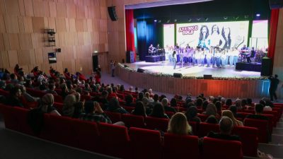 Konya'da Selçuklu Belediyesi Selçuklu Sanat Akademisi Çocuk Korosu tarafından Anadolu