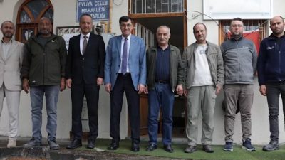 Kütahya Belediye Başkanı Kahveci, mahallede tamamlanan çalışmalar ile planlanan projeleri