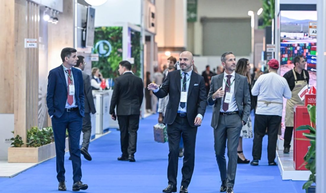 İzmir Büyükşehir Belediyesi ev sahipliğinde, İZFAŞ tarafından düzenlenen LOGISTECH -